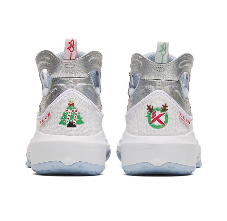 ANTA KT8 Klay Thompson 8 ''Christmas'